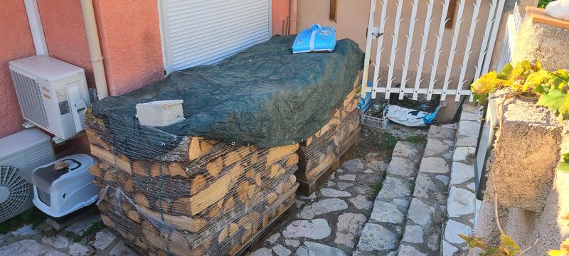 Bois de chauffage bûches 50 cm – 1,5 stère – chêne, charme, hêtre – prêt à l’emploi – idéal poêle et insert – bois sec <20 % humidité