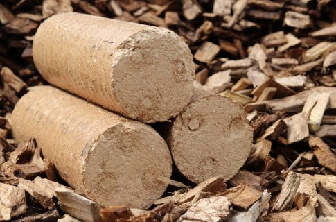 Bûches compressées